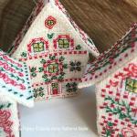 Tiny Christmas Houses  <br> MAR172-PRT